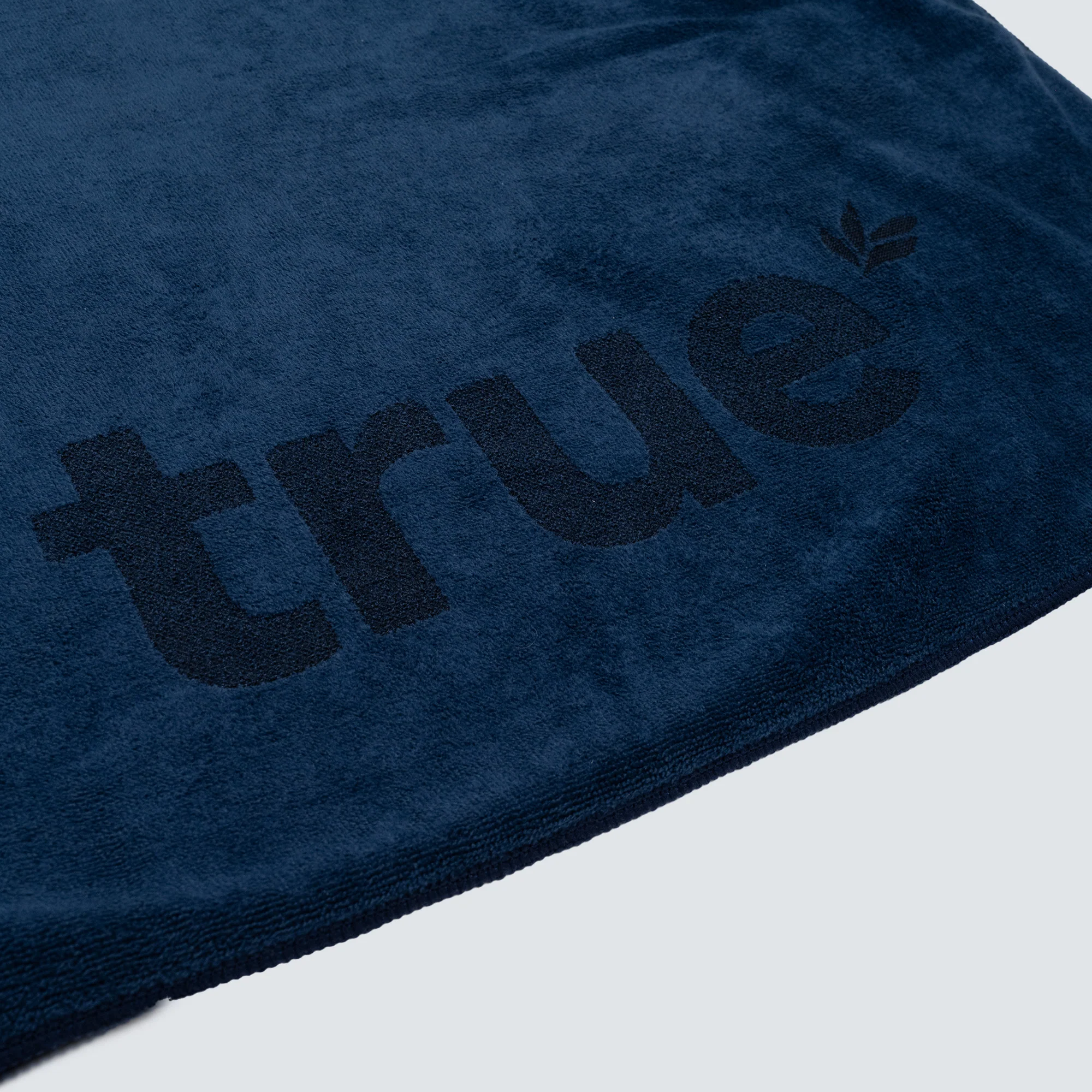 Microfiber Gym Towel [Navy] - Image 2
