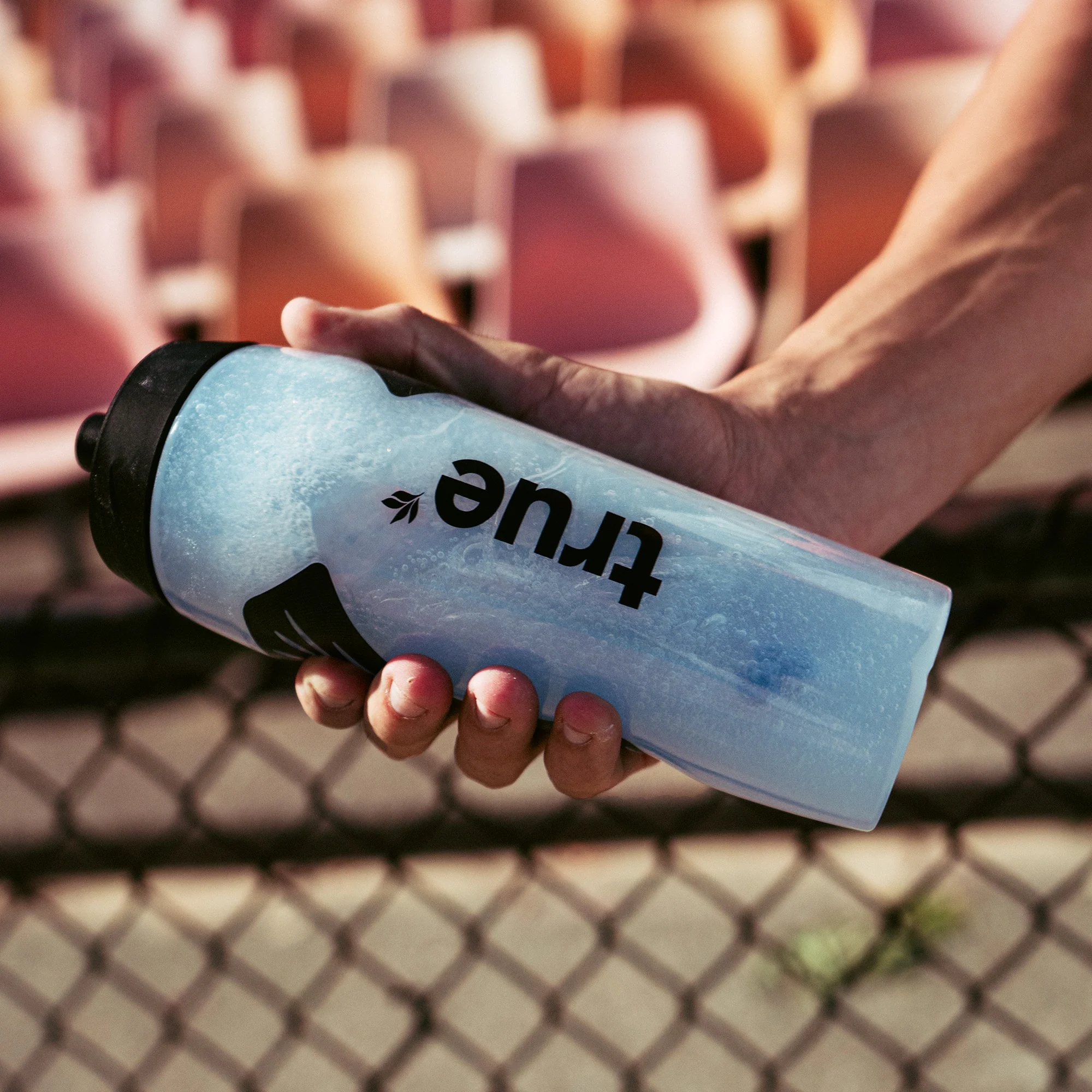 Sports Water Bottle 700ML - Clear - Image 5